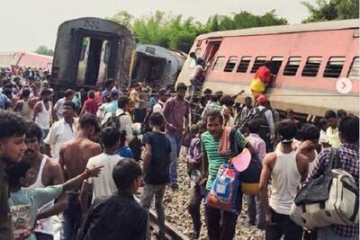 خروج قطار از ریل در هند/ ۲ نفر کشته شدند+ فیلم