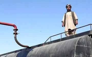 دلیل توقف کامیون‌های حامل سوخت در مرز افغانستان