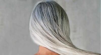 7 مزیت رنگ نکردن مو‌های خاکستری