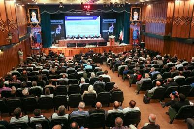 مجمع عمومی عادی سالیانه ذوب آهن اصفهان برگزار شد