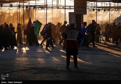 بازگشت زائران عتبات از عراق/ ‌ازدحام جمعیت ‌در زرباطیه+ فیلم - تسنیم
