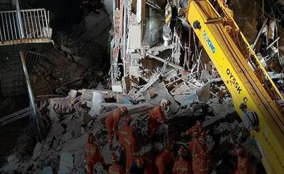 ویدیو / ۱۱ کشته در پی ریزش پل در چین