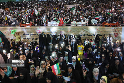 اجتماع ۱۰۰هزار نفری خانوادگی حجاب در ورزشگاه آزادی