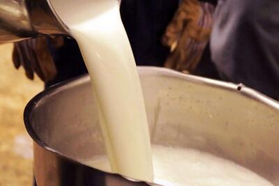 افزایش قیمت شیر چه زمانی اجرایی می‌شود؟