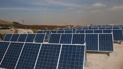 نشست احداث نیروگاه‌های خورشیدی ویژه صنایع کشور در مشهد برگزار شد