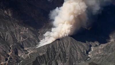 آتش‌سوزی در کوه‌های شمال لس‌آنجلس + فیلم
