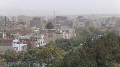 شاخص کیفی هوای کلان‌شهر اصفهان در وضعیت نارنجی
