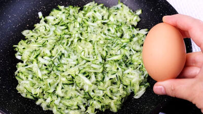 (ویدئو) طرز تهیه یک صبحانه کانادایی سریع با یک کدو و یک تخم مرغ