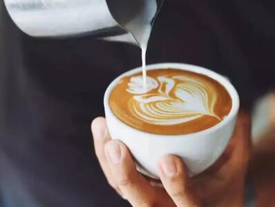 برای جلوگیری از بیمار شدن کبد روزی چند فنجان قهوه بنوشیم؟