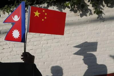 تحلیلگران سیاسی: نپال وابستگی اقتصادی و امنیتی به چین و هند دارد