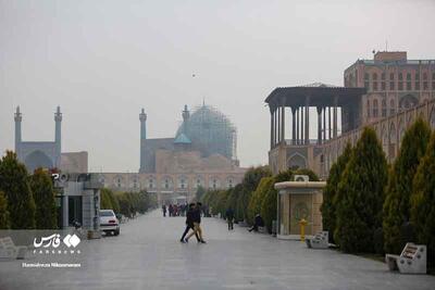 هوای اصفهان روی مدار «قرمز»/دودی که تنها به چشم مردم می رود
