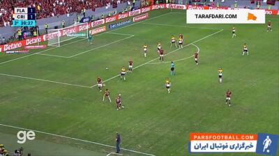 اتفاقی عجیب در فوتبال برزیل! پنالتی برای فلامینگو به خاطر توپ دوم در زمین! / فیلم - پارس فوتبال | خبرگزاری فوتبال ایران | ParsFootball