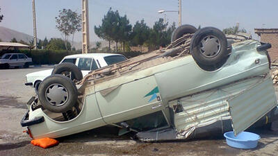 12 مصدوم بر اثر واژگونی خودرو وانت در شاهرود!