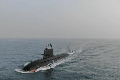 شکار استارلینک با شلیک لیزری زیردریایی‌های چینی - شهروند آنلاین