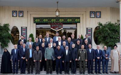 آخرین عکس گروهی از اعضای کابینه دولت شهید رئیسی