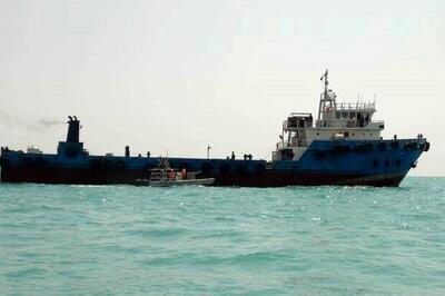 توقیف شناور خارجی حامل سوخت قاچاق در خلیج فارس