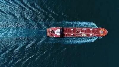 ادعای شرکت امنیت دریایی انگلیس درباره توقیف یک نفتکش توسط ایران