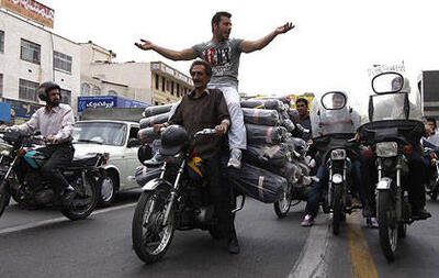 تردد روزانه بیش از ۴میلیون موتورسیکلت در تهران/ برخورد با تخلفات پلاک ادامه دارد