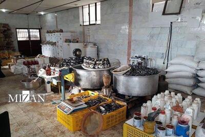 کارگاه تولید قهوه و نوشیدنی‌های تقلبی در بندرعباس پلمب شد