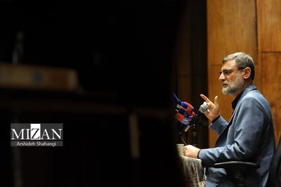 آیین اختتامیه پنجمین جشنواره بین‌المللی فیلم کوثر با حضور رئیس بنیاد شهید و امور ایثارگران برگزار شد