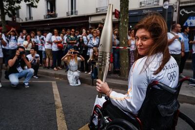 عکاس لبنانی که به دست اسرائیل زخمی شد مشعل المپیک پاریس را حمل کرد + عکس | خبرگزاری بین المللی شفقنا